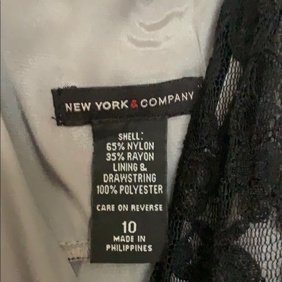 Ladies Dress - Picture 2 of 2